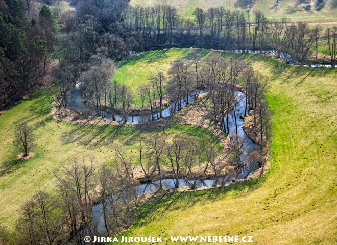 Meandry Hejlovky (Želivky) u Pobistrýc /J241