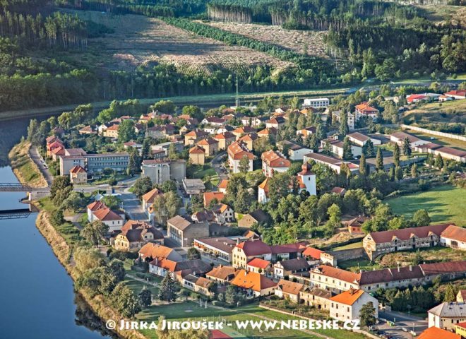 Kamýk nad Vltavou /J1255