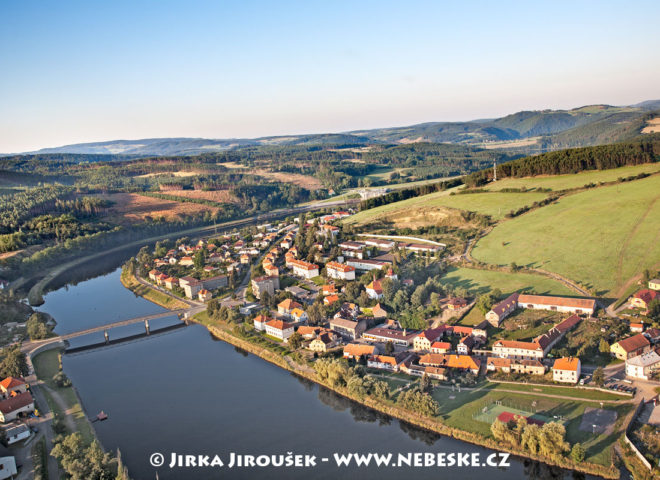 Kamýk nad Vltavou /J1255