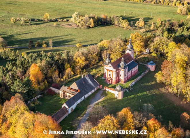 Strašín – Kostel Narození Panny Marie J1945