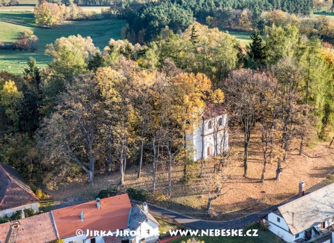 Dobrš – kaple sv. Jana a Pavla J3076