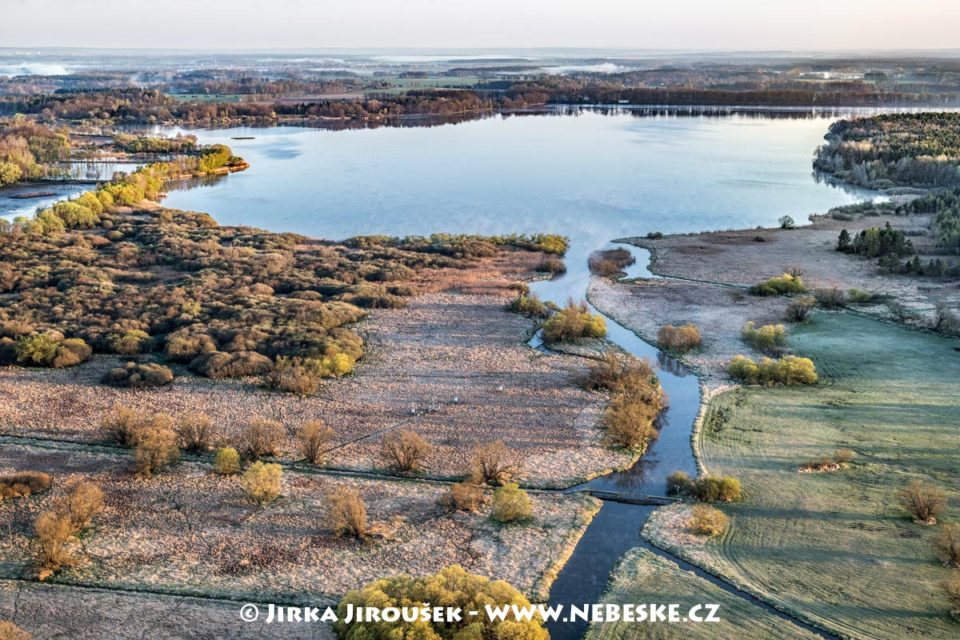 Rybník Rožmberk od Třeboně J3322