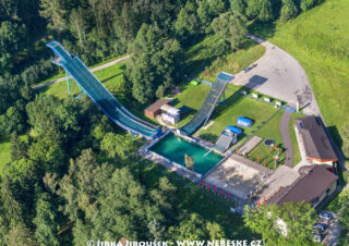 Acrobat Park – Štíty J3447