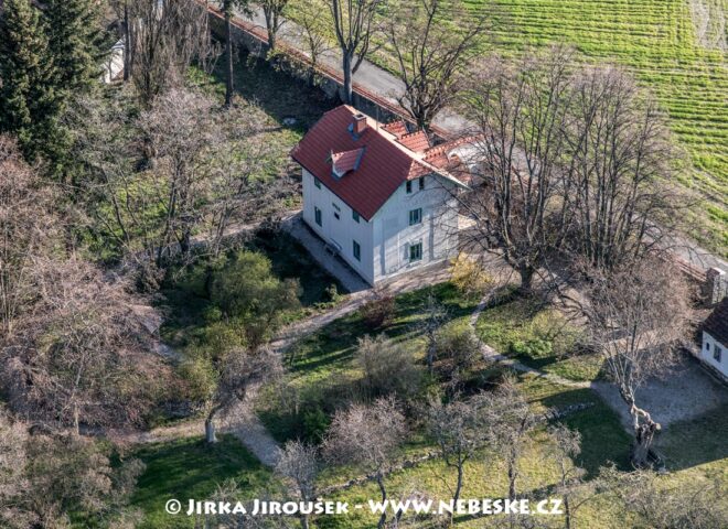 Vila Rusalka – Vysoká u Příbramě J3440