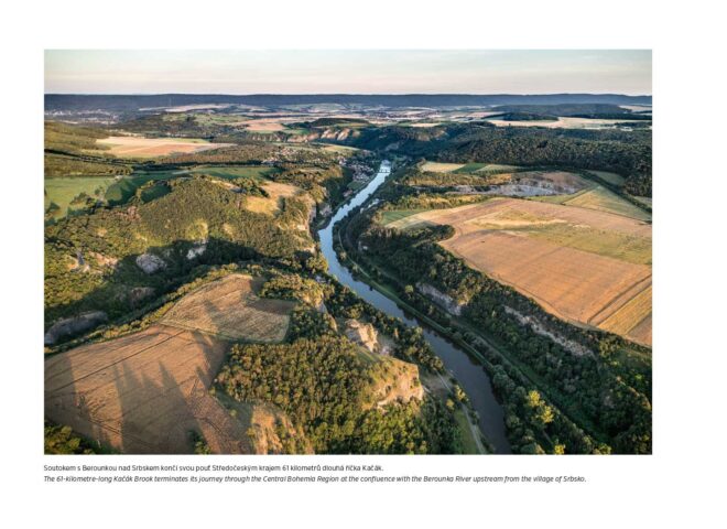 Nebeské pohledy na Český kras-25