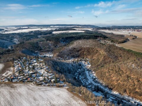 Měchenice v zimě J4264