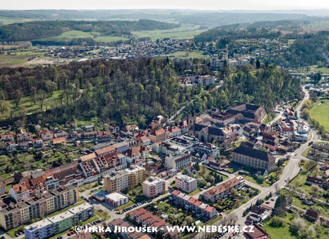 Hluboká nad Vltavou J4310