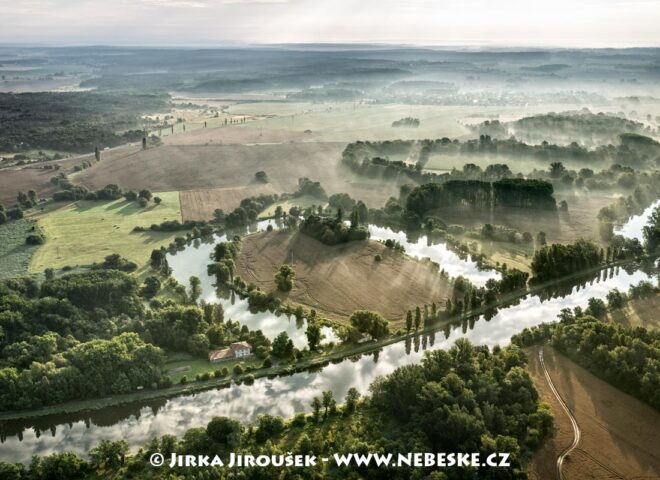 Mrtvé rameno Staré Labe u Kolína J4661