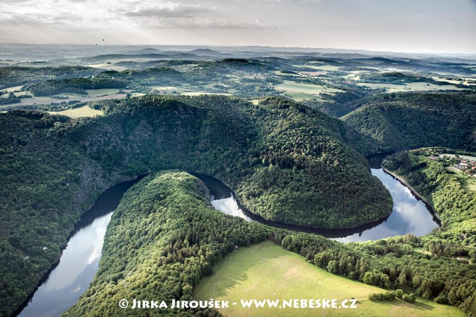 Svatojánské proudy nad Štěchovicemi J4799