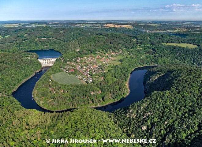 Třebenice i přehrada Slapy J4814