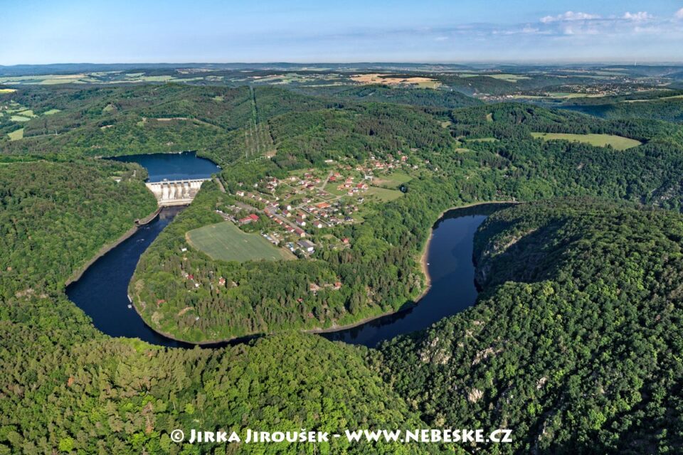 Třebenice i přehrada Slapy J4814