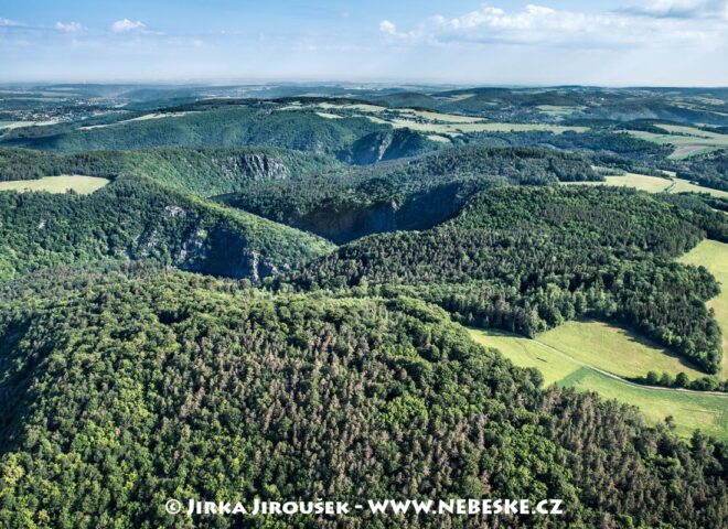 Svatojánské proudy nad Štěchovicemi J4800