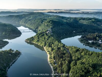 Dyje a zřícenina Cornštejn J4839