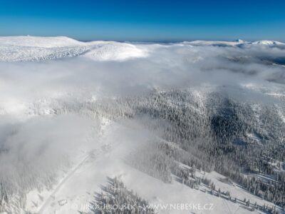 Dvoračky a Lysá hora J5245