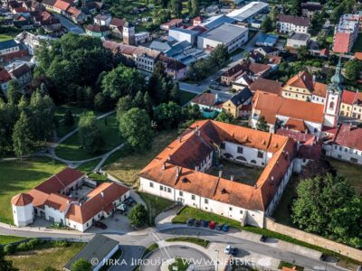 Nová Bystřice zámek 2024 J4941