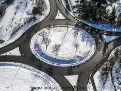 Rožmitál pod Třemšínem kruhový objezd J5319