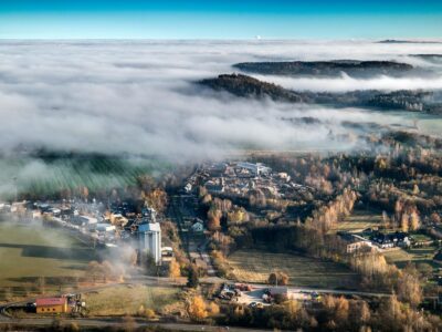 Rožmitál pod Třemšínem mlha nádraží J5328